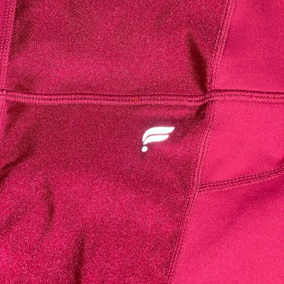 Fabletics Powerhold High-Waisted Leggings - Size M - Bold Red Striped Shimmer - Picture 3 of 5